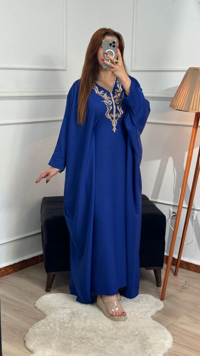 Robe Lyna